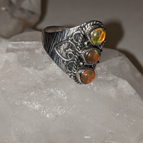 Natural Ethiopian Opal, 925 Silver Ring, Size 8 - Picture 5 of 9